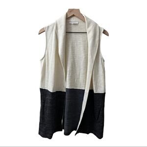 T by Talbots Cream and Gray Open Front Vest Size Small